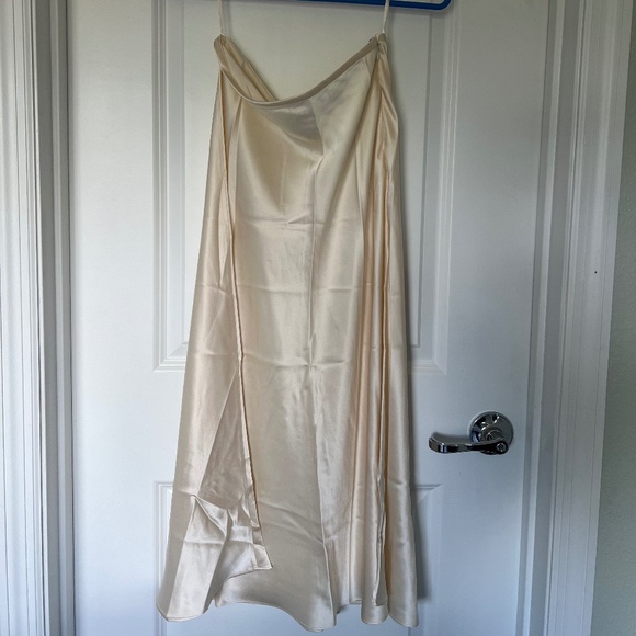 GINIA Silk Cardi Skirt in Pearled Ivory NWT S - Picture 4 of 11